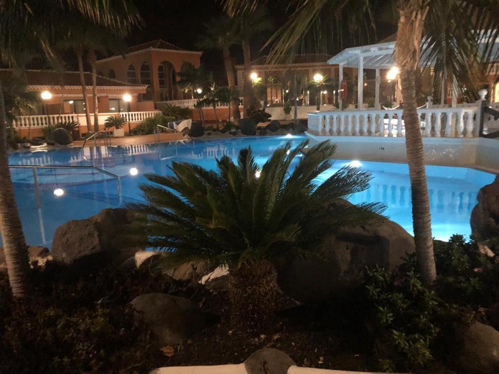 Apartamento Las Vistas Beach - Tenerife Royal Gardens Playa de las Américas Exterior foto